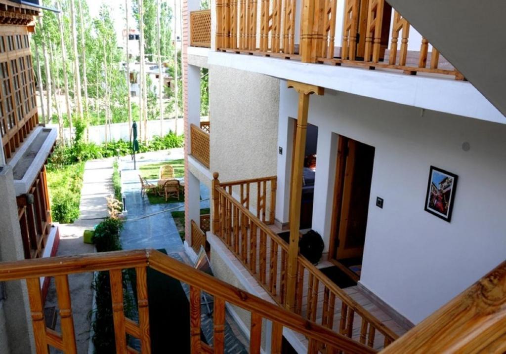 Hotel Ladakh Greens - An Organic Retreat Leh Kültér fotó